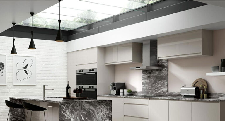 frameless glass roofs with sliding doors